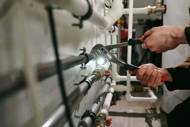 annecy intervention plombier depannage canalisation